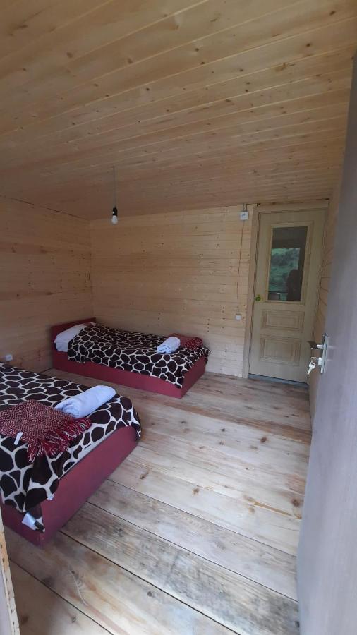 Guesthouse Pirimze Dartlo Esterno foto